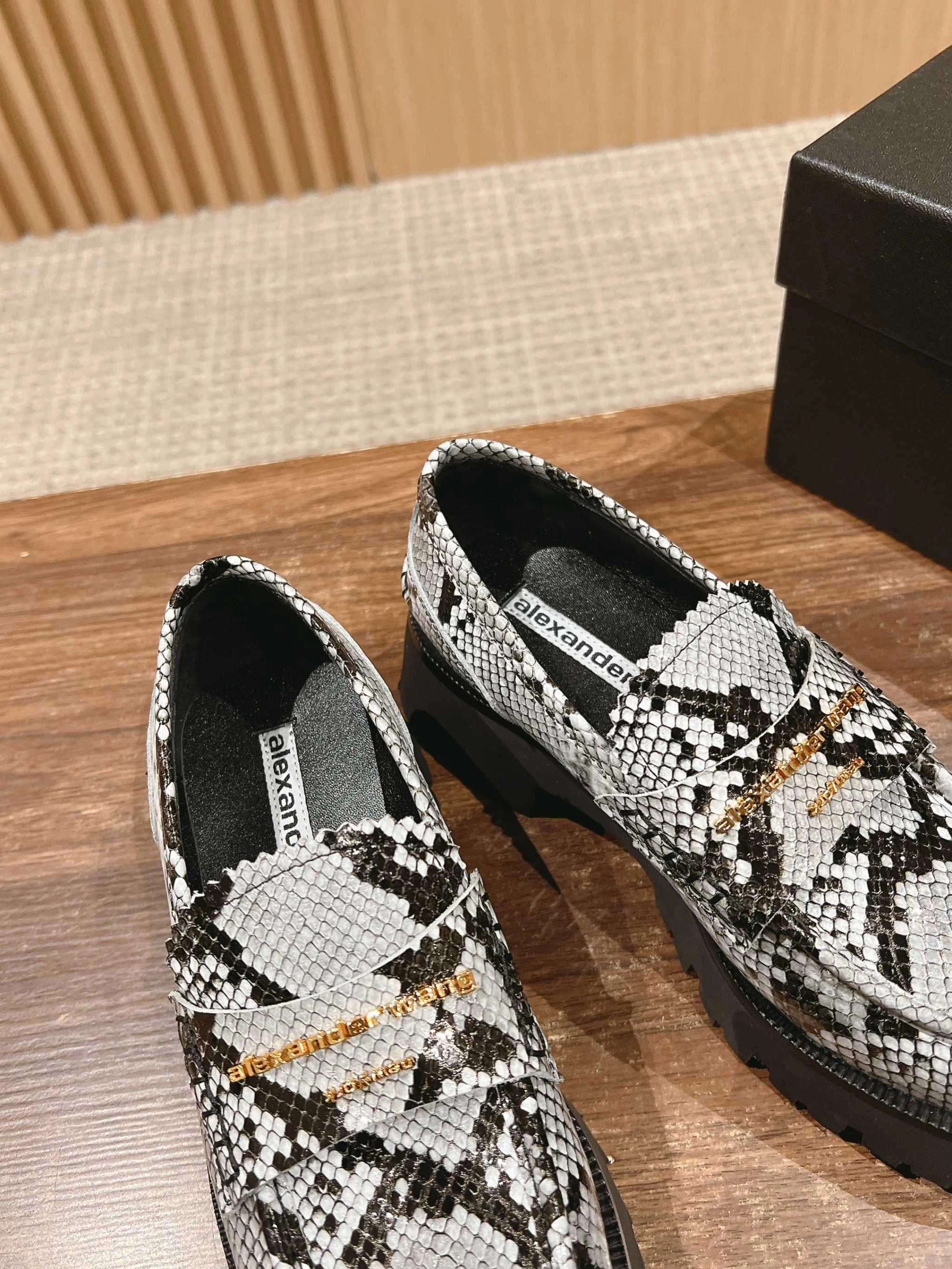 COCO-- W196 30125F001965 Heel height：7.5CM cowhide sheepskin Carter item:E-X158C0715